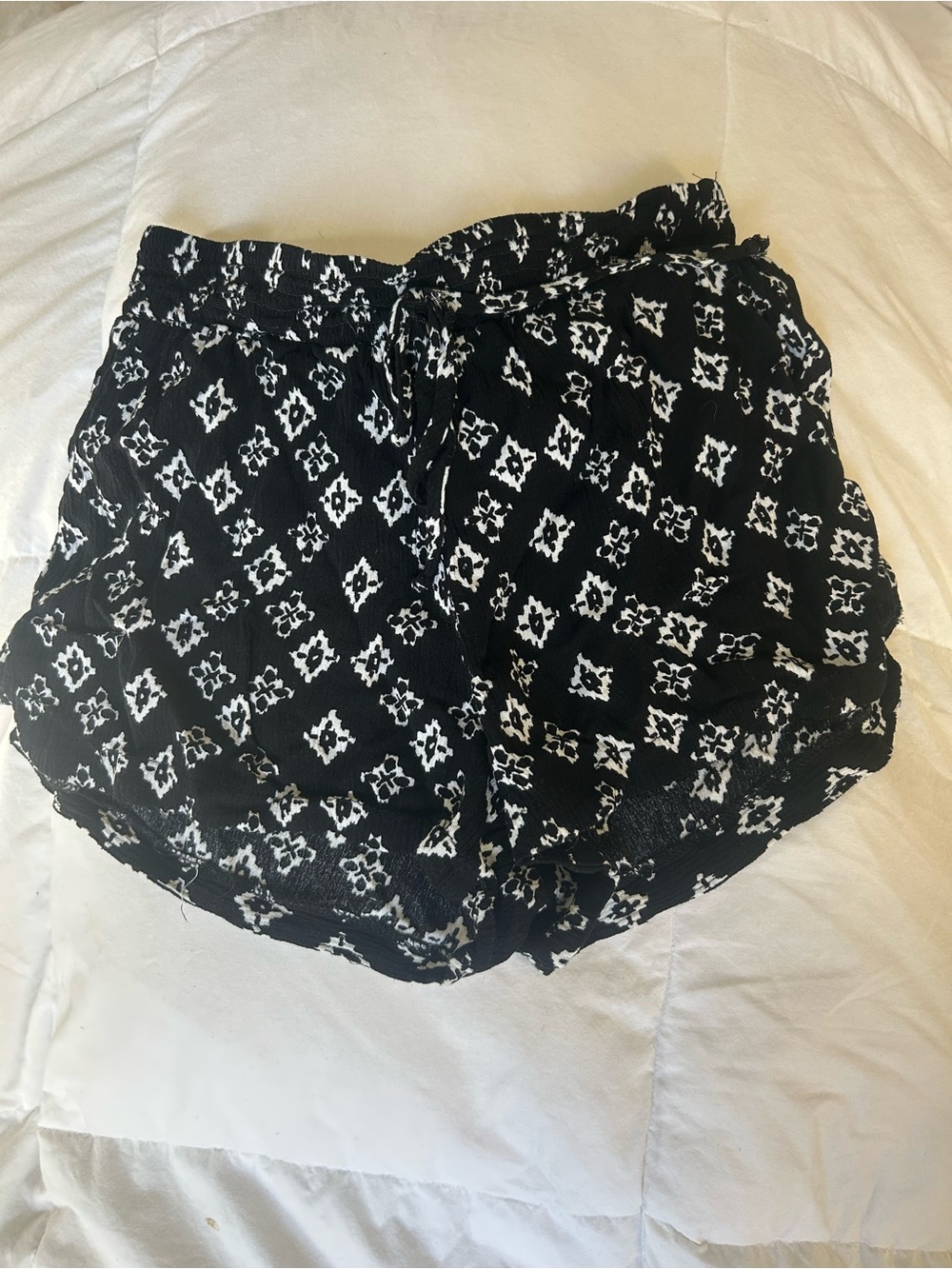 Joe B Black and White Geometric Shorts